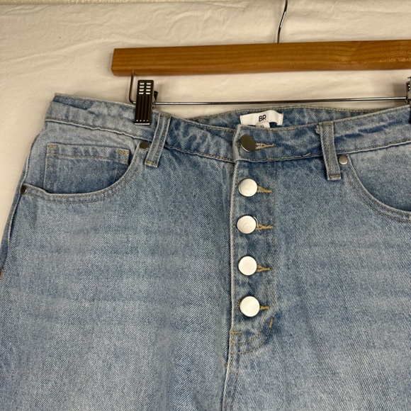 BP Nordstrom Women's Jeans Size 32 Light Wash Button Fly Mom High Rise - Picture 3 of 9